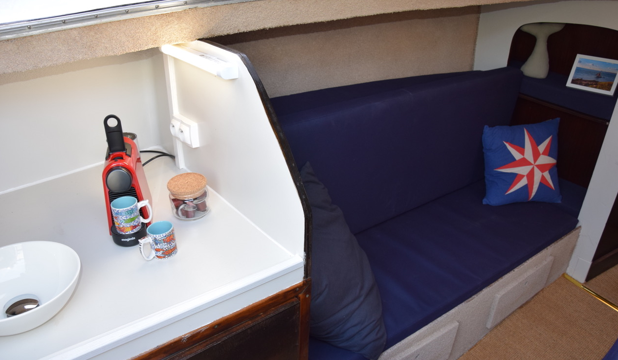 Logement insolite – Bateau « Brin de folie » 1/2 Pers.